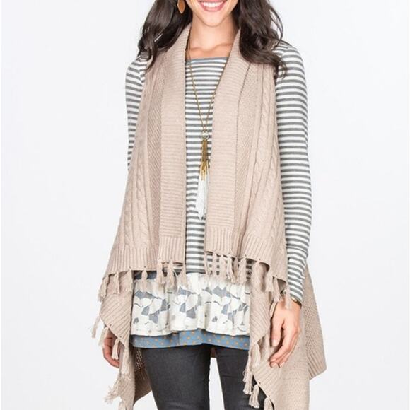 Matilda‎ Jane Mind’s Eye Cable Knit Tassel Sweater Vest in Tan Size Small - Picture 2 of 9